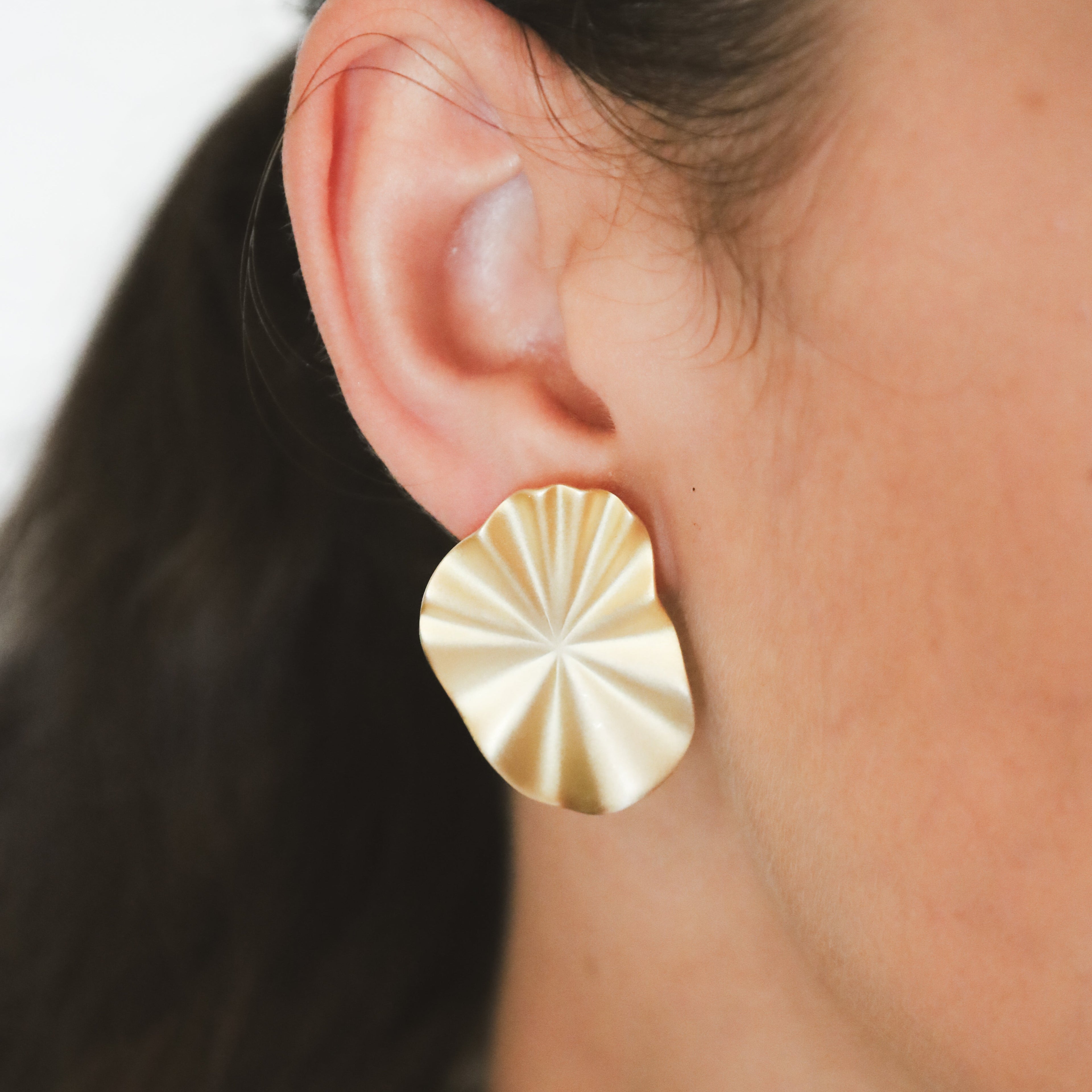 Brincos Golden Harmony